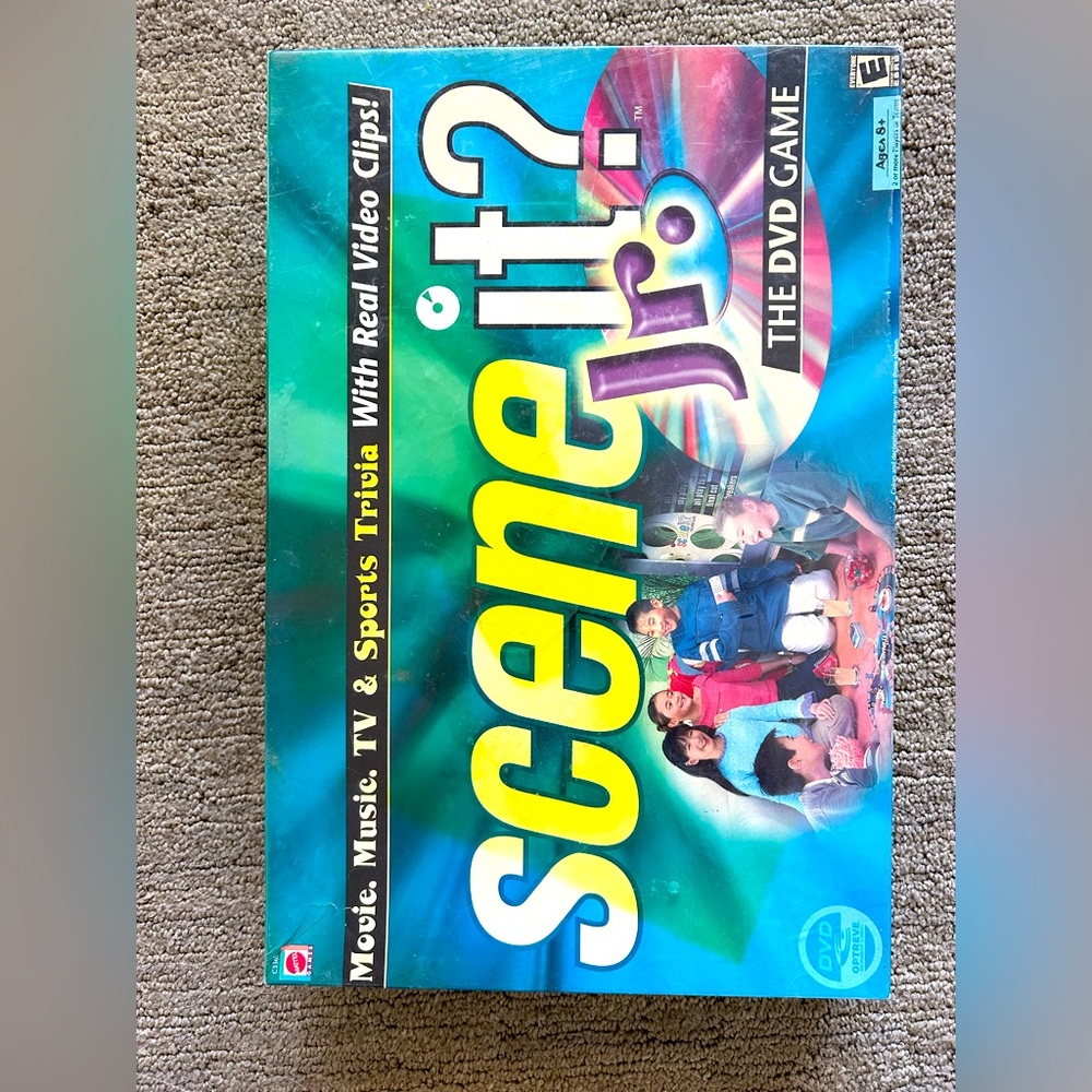 Scene it jr. game (sealed)